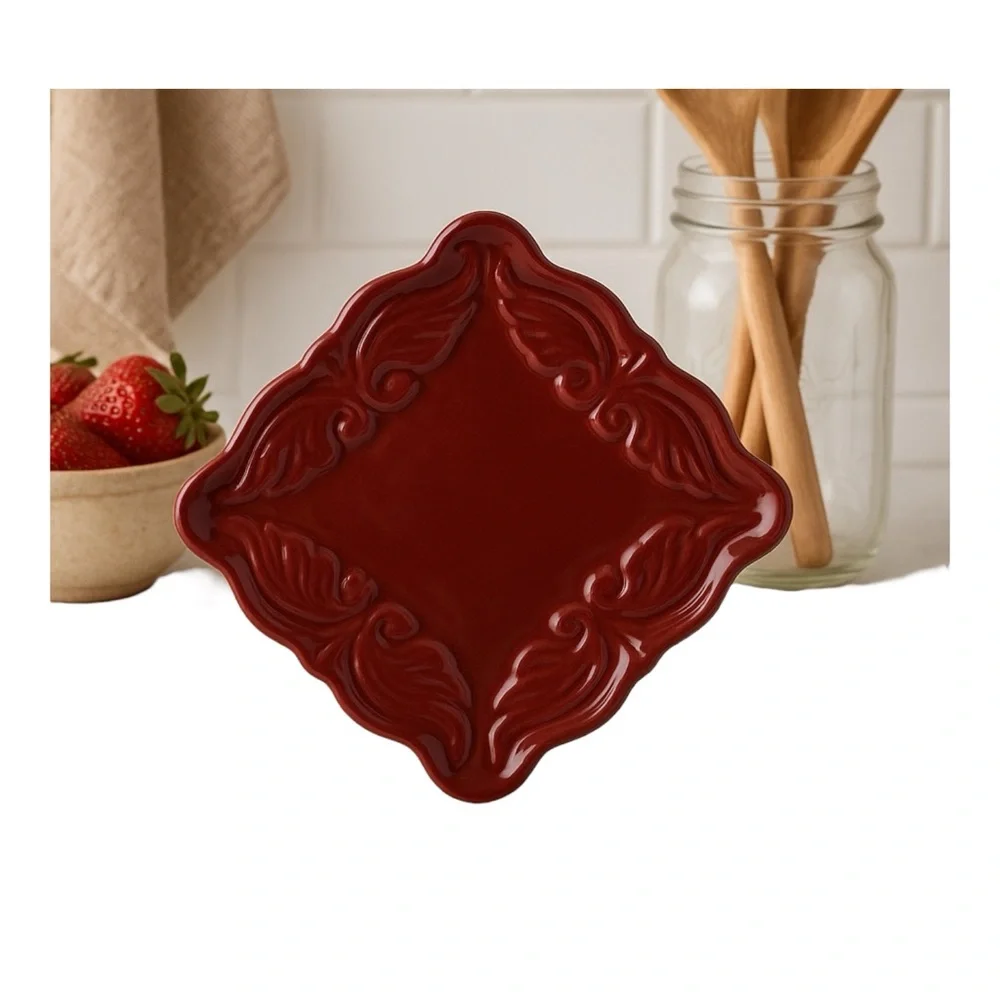Red Decorative Ceramic Plate - Picture 4 of 5